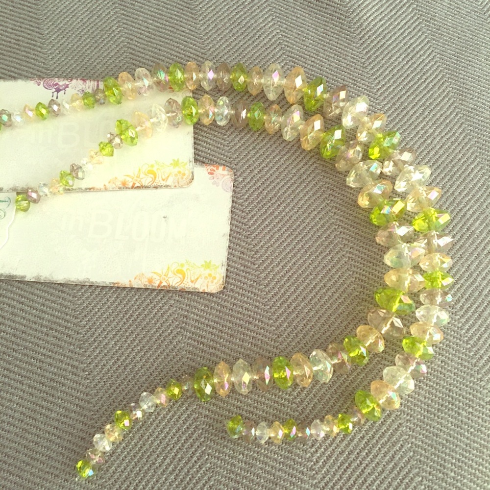 Green crystal beads
